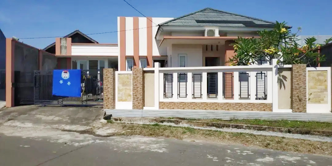 Rumah Dijual di Kota Cirebon Dekat IAIN Syekh Nurjati, UGJ Universitas Gunung Jati, RS Ciremai, RSUD Gunung Jati - [3041] <a href="https://demengacor.com/juhi88">juhi88</a>